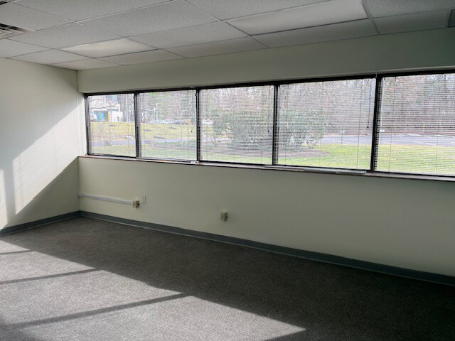 More Photos Of 1000 Herrontown Rd, Princeton Medical For Lease