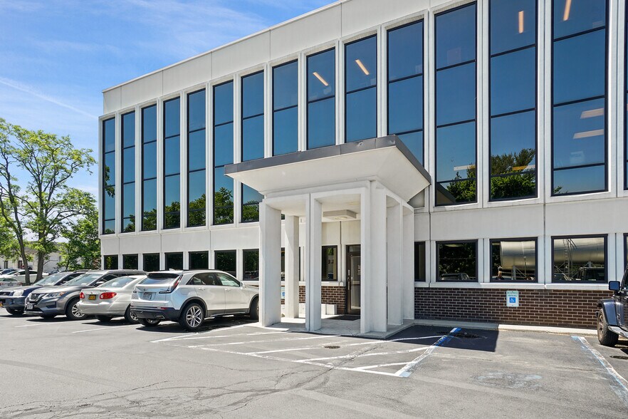 More Photos Of 1940 Commerce St, Yorktown Heights Office For Lease