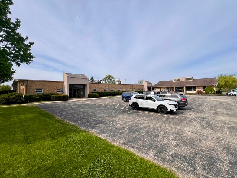 Primary Photo Of 70 Us Highway 45, Grayslake Office For Lease