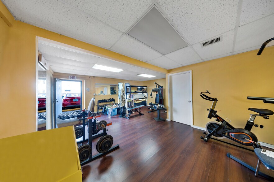 More Photos Of 12300-12316 SW 131st Ave, Miami Warehouse For Lease