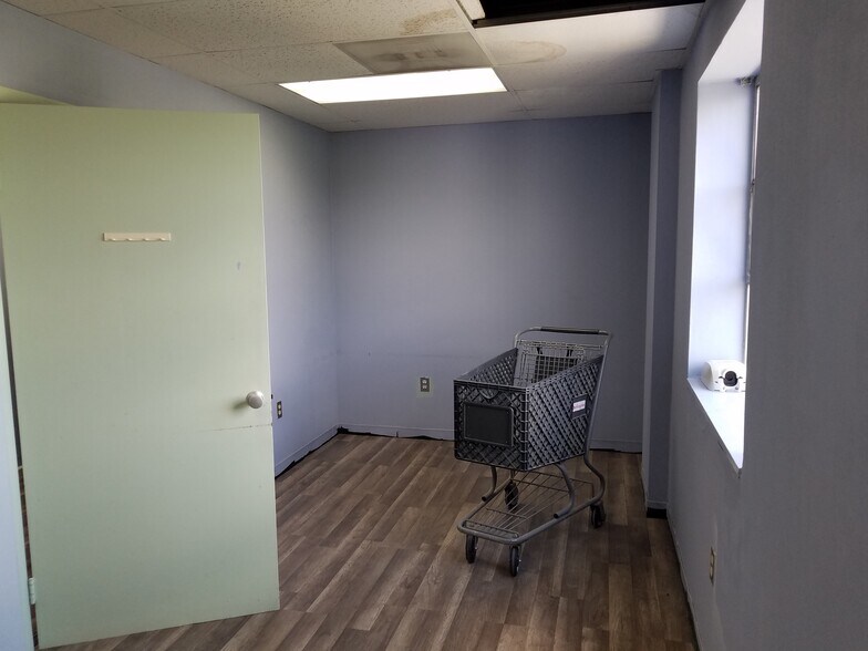 More Photos Of 3611 Branch Ave, Temple Hills Medical For Lease
