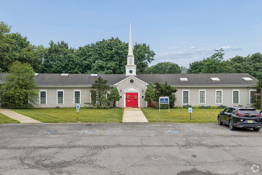 More Photos Of 200 Park Ave, Freehold Religious Facility For Sale