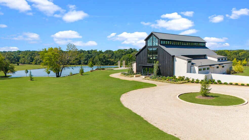 More Photos Of 2769 RS County Road 3160, Emory Lodge Meeting Hall For Sale