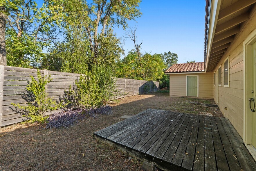 More Photos Of 4320 James Casey St, Austin Medical For Sale