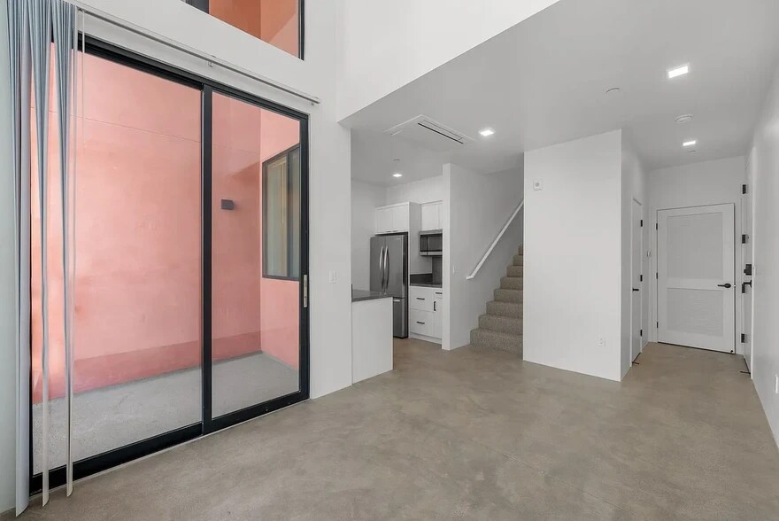 More Photos Of 4384 Hamilton St, San Diego Apartments For Sale