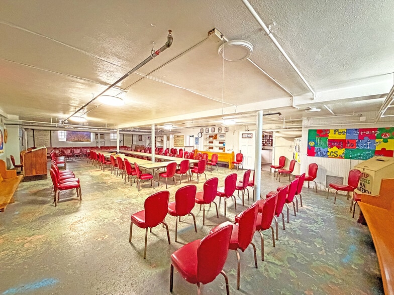More Photos Of 401 5th St N, Saint Petersburg Religious Facility For Sale