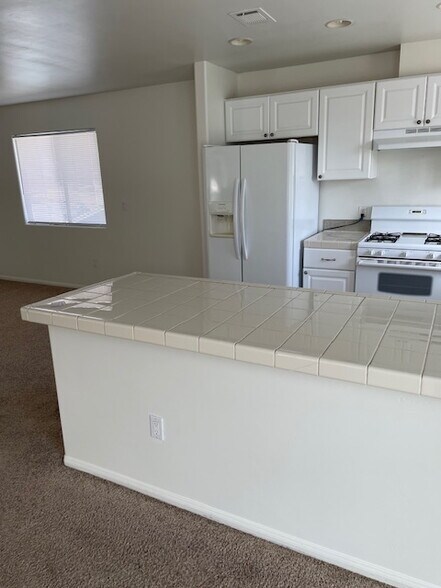 More Photos Of 1053-1065 E Santa Clara St, Ventura Apartments For Sale