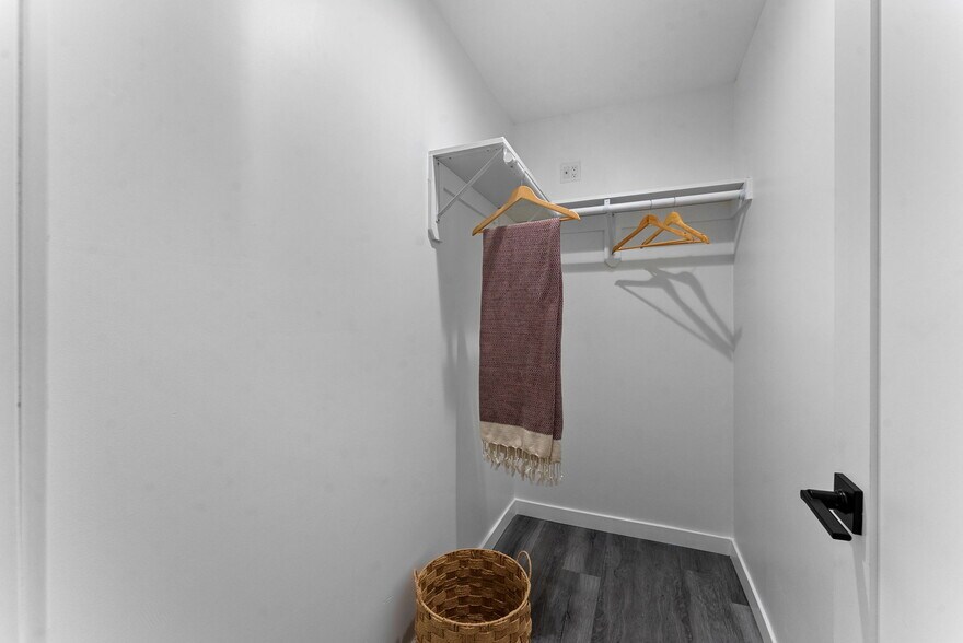 More Photos Of 8353 Ivory Coast Dr, San Diego Multifamily For Sale