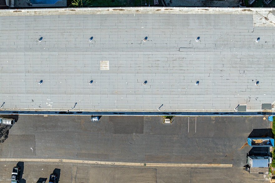More Photos Of 2655 Land Ave, Sacramento Warehouse For Lease