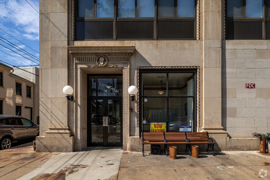 More Photos Of 59 Lincoln Way E, Massillon Apartments For Lease