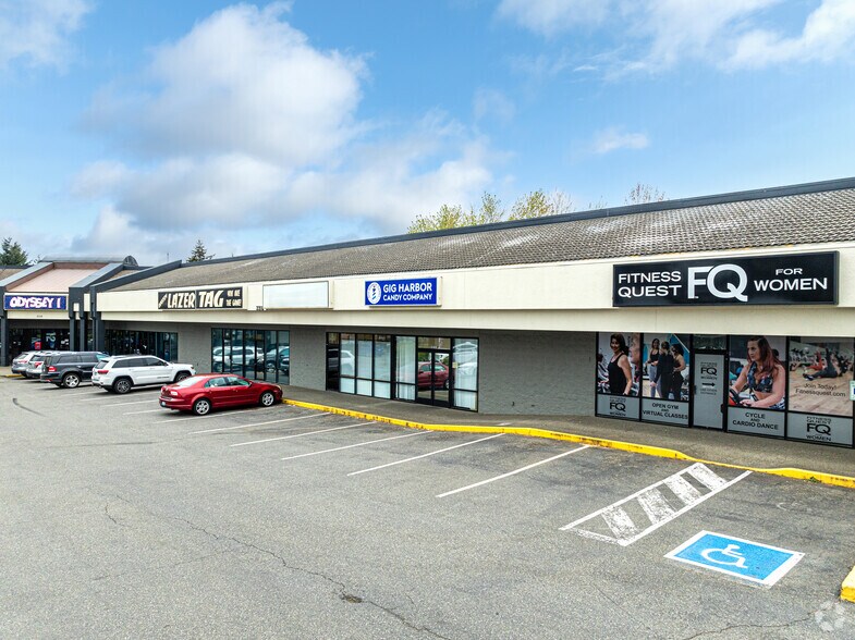 More Photos Of 2310 Mildred St W, Tacoma Unknown For Lease