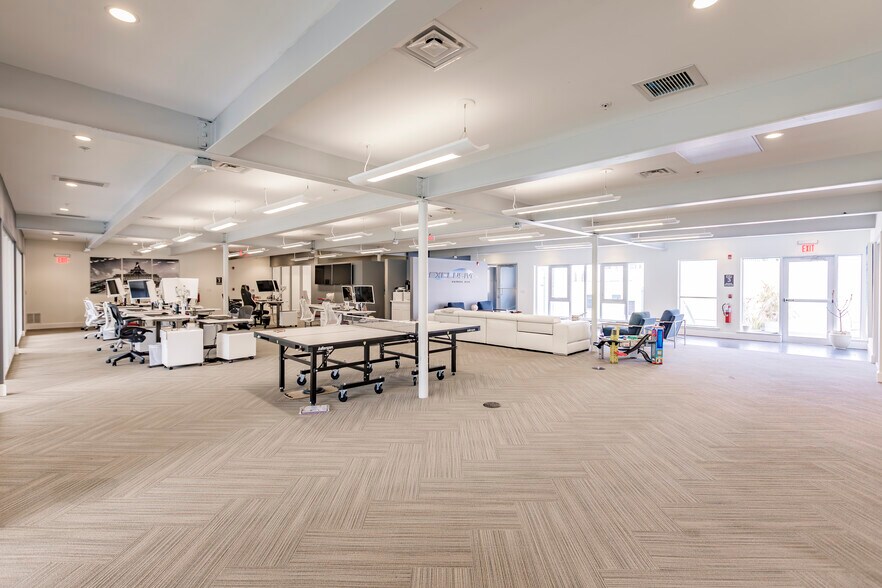 More Photos Of 313 Datura St, West Palm Beach Loft Creative Space For Lease