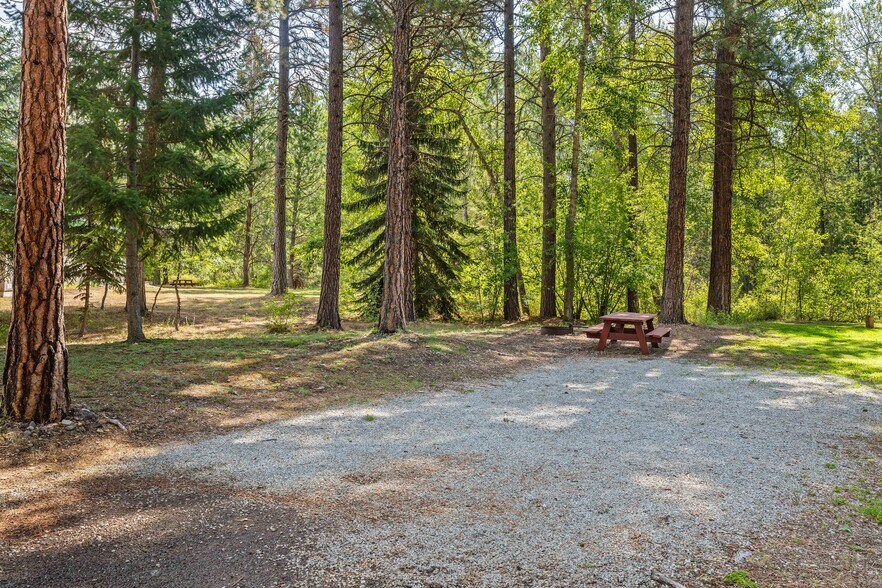 More Photos Of 9955 US Highway 12, Lolo Specialty For Sale