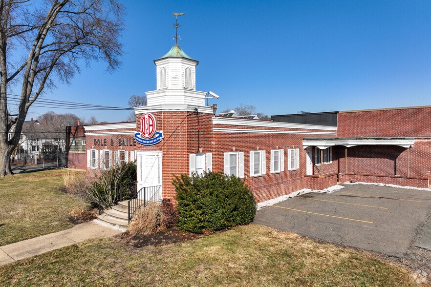 More Photos Of 16 Conn St, Woburn Food Processing For Sale