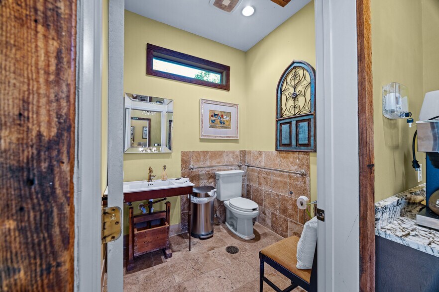 More Photos Of 438 Kessler Loop, Guyton Hospitality For Sale