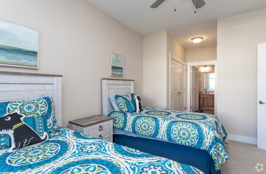 More Photos Of 7205-7215 Wrightsville Ave, Wilmington Apartments For Lease