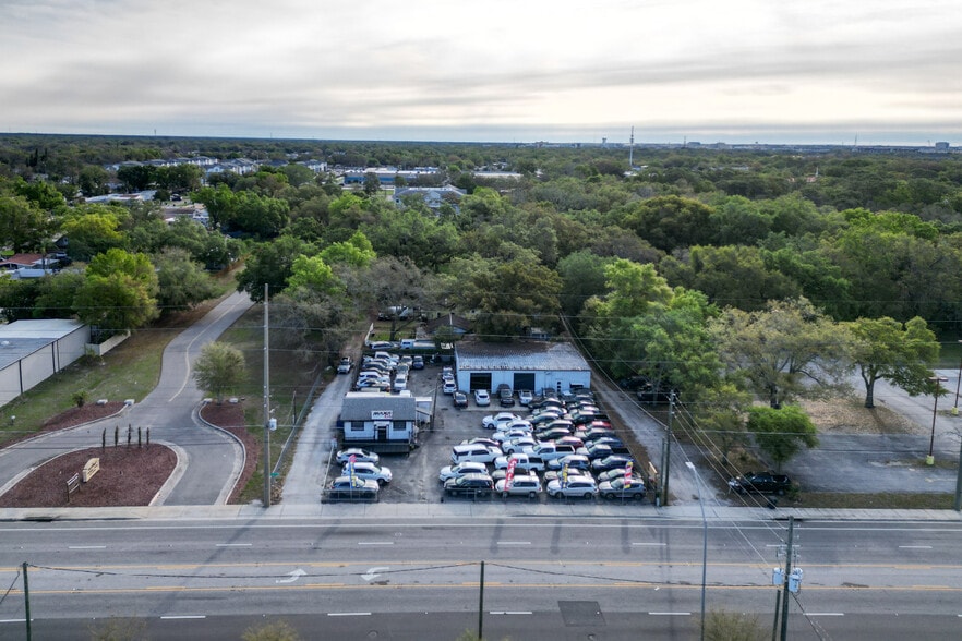 More Photos Of 14041 N Florida Ave, Tampa Auto Dealership For Sale