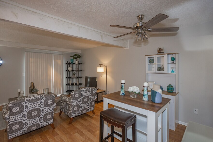 More Photos Of 3108 Eaton St, Kansas City Multifamily For Sale