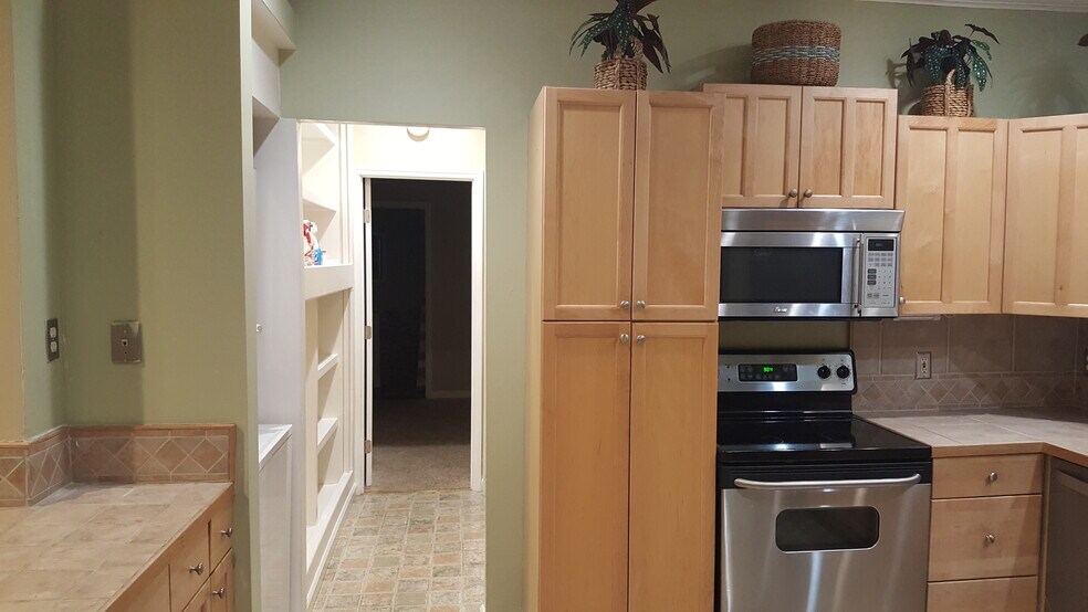 More Photos Of 1263 Park Ave, San Jose Apartments For Sale