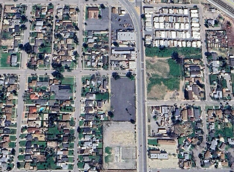 More Photos Of 1950 N Mount Vernon Ave, San Bernardino Land For Sale