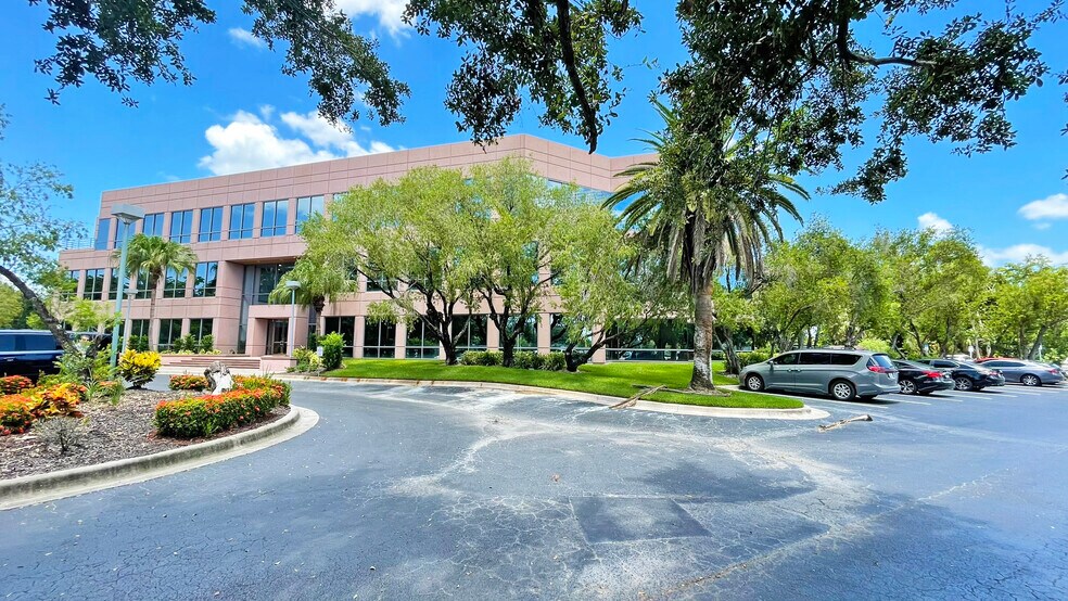 More Photos Of 4210 Metro Pky, Fort Myers Office For Lease