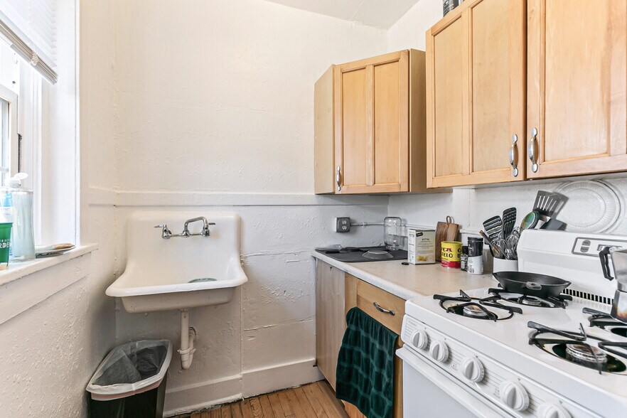 More Photos Of 702 E 12th Ave, Denver Apartments For Sale