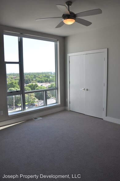 More Photos Of 4175 N Oakland Ave, Shorewood Multifamily For Sale