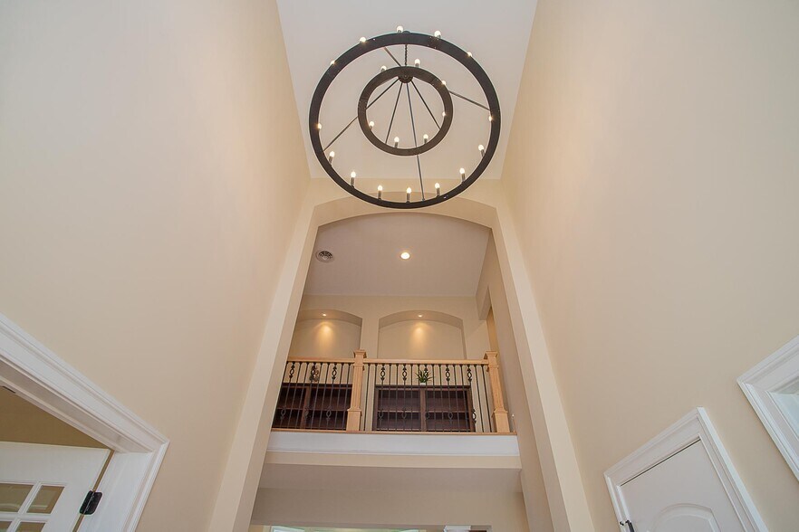 More Photos Of 243 Barrenridge rd, Staunton Specialty For Sale