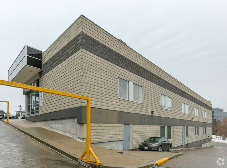 More Photos Of 505 Hwy 7 E, Markham Storefront For Sale