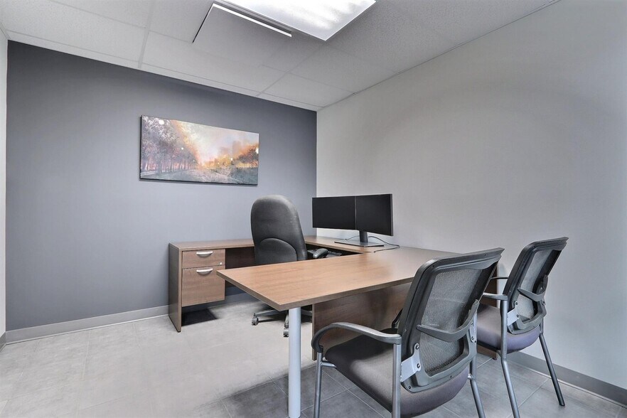 More Photos Of 6205 St Corbeil, Trois-Rivières Office For Sale