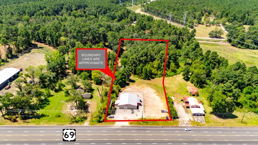 More Photos Of 2715 US Highway 69 N, Lufkin Bar For Sale