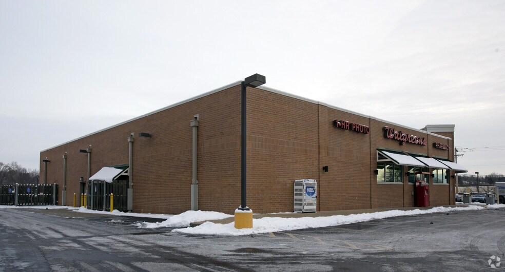 More Photos Of 14529 Manchester Rd, Manchester Drugstore For Lease