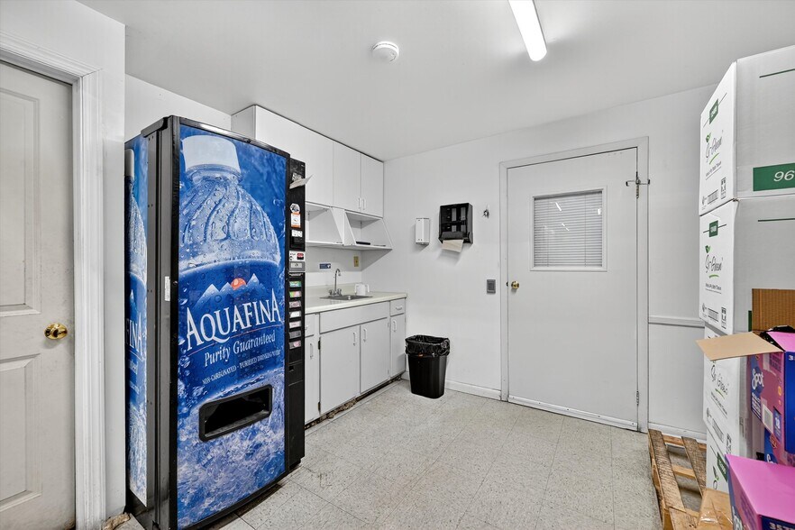 More Photos Of 13 Industrial Dr, Florida Industrial For Sale