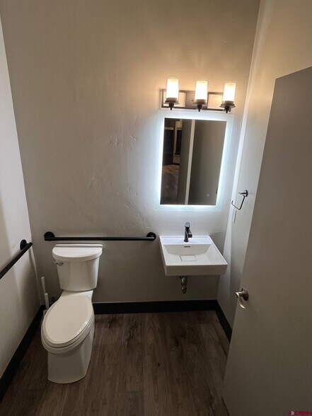 More Photos Of 262 Pagosa St, Pagosa Springs Office For Lease