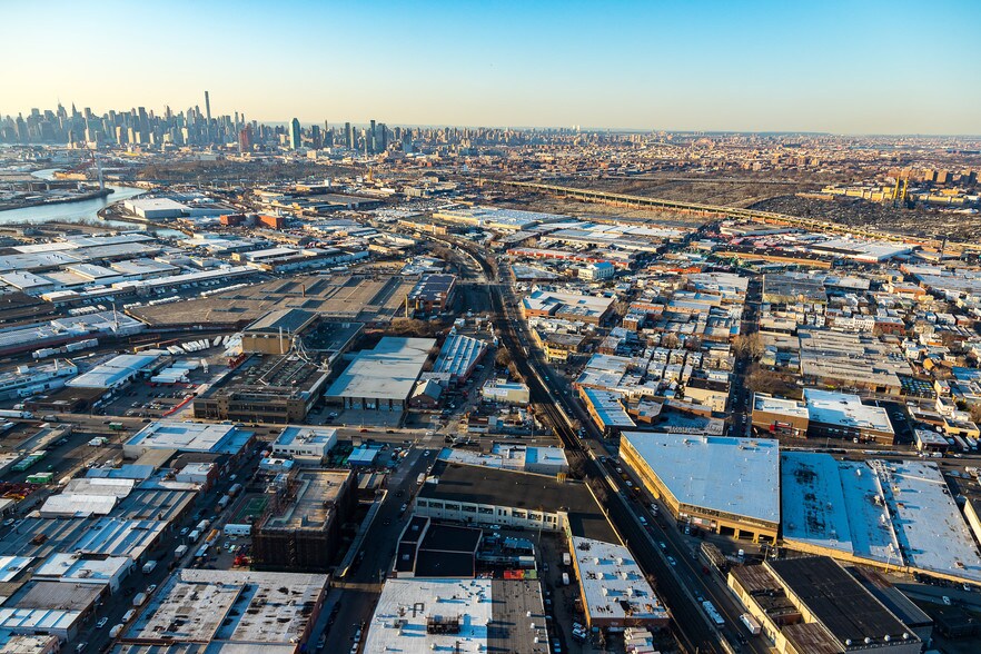 More Photos Of 58-30 Grand Ave, Maspeth Warehouse For Lease