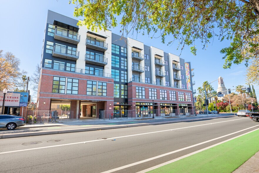 More Photos Of 1600 Broadway, Sacramento Apartments For Lease