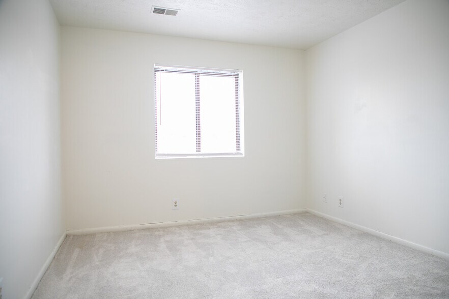 More Photos Of 4206 Frances St, Omaha Apartments For Sale