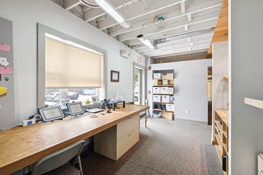 More Photos Of , Narberth Office For Sale