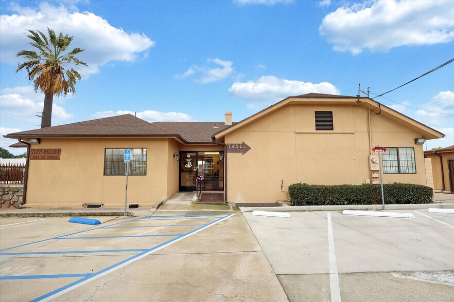 More Photos Of 120 S San Antonio Ave, Ontario Medical For Lease