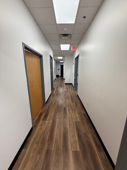 More Photos Of 2340 E Beardsley Rd, Phoenix Medical For Lease