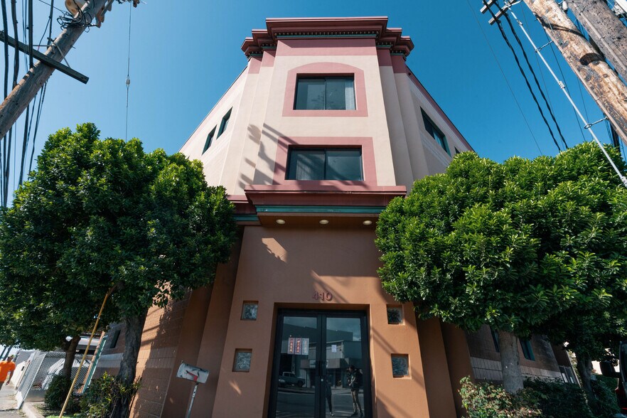 More Photos Of 1709 Kalani St, Honolulu Freestanding For Lease