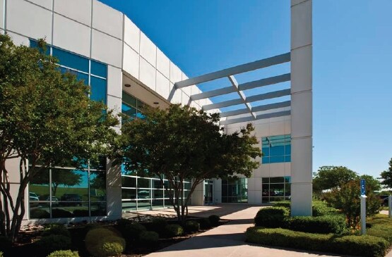 More Photos Of 2301 Eagle Pky, Fort Worth Office For Lease
