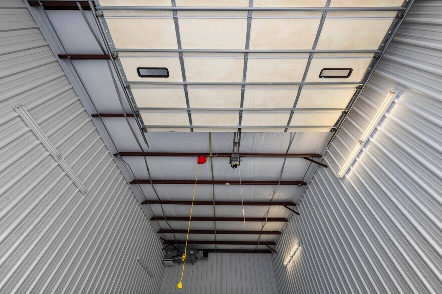 More Photos Of 8826 Louetta Rd, Spring Self Storage For Sale