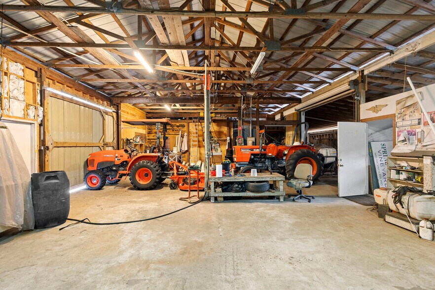 More Photos Of 1056 Reynolds Rd, De Leon Springs Specialty For Sale