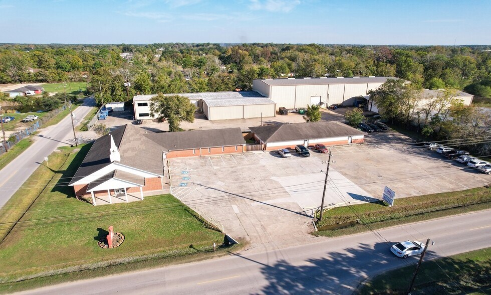 More Photos Of 14000 Chrisman Rd, Houston Religious Facility For Lease