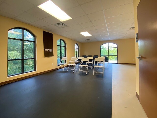 More Photos Of 1930 Powder Springs Rd, Marietta Medical For Lease