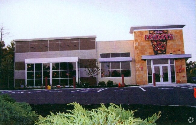 More Photos Of 221 Loudon Rd, Concord Restaurant For Lease