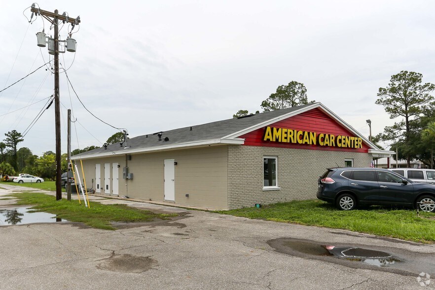 More Photos Of 3432 N Main St, Gainesville Freestanding For Lease