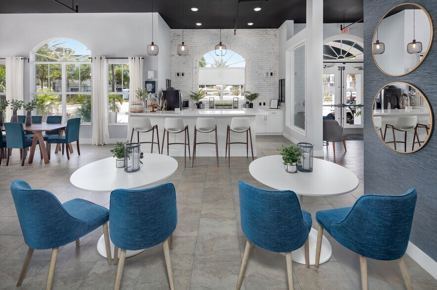 More Photos Of 3880 W Broward Blvd, Fort Lauderdale Apartments For Lease