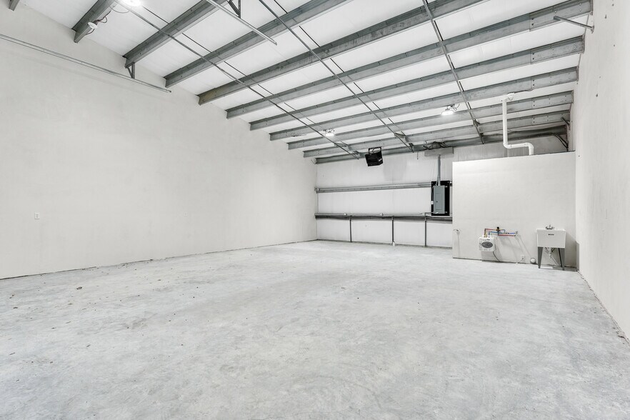 More Photos Of 2360 Plainfield Pike, Cranston Light Distribution For Lease